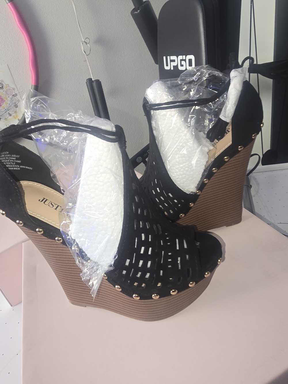 JUSTFAB Black Cutout Platform Wedge Sandals- Size 6.5